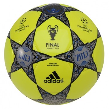 Adidas UEFA Final jalgpall